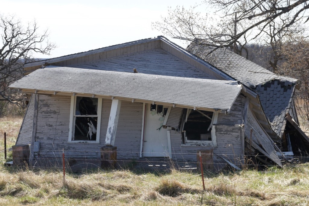 Falling House